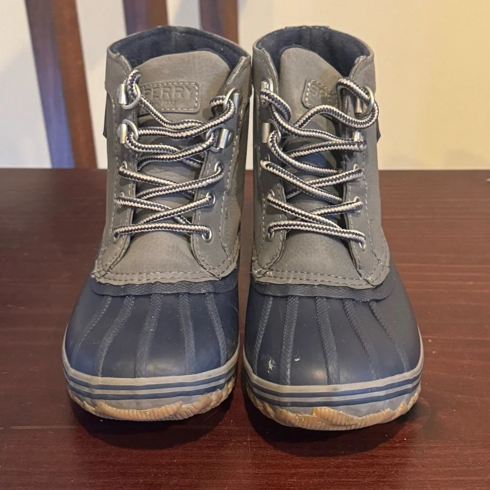 Sperry Bowline Kids Gray and navy blue waterproof snow boots size 12